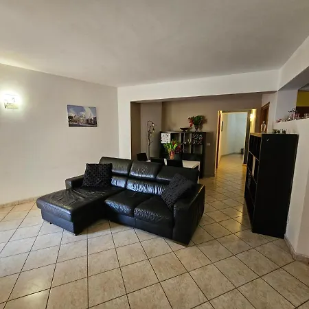 Casa Vacanze Giusy Apartment *